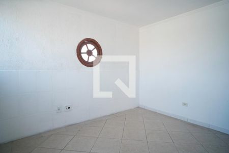 Quarto de casa para alugar com 2 quartos, 70m² em Vila Nhocuné, São Paulo