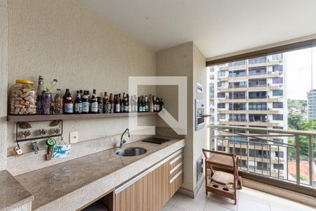 Vista da Sala de apartamento à venda com 4 quartos, 133m² em Icaraí, Niterói