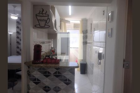 Cozinha de apartamento para alugar com 2 quartos, 53m² em Canto do Forte, Praia Grande