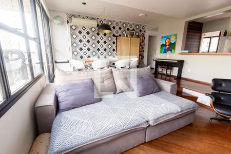 Sala de apartamento para alugar com 3 quartos, 127m² em Campestre, Santo André