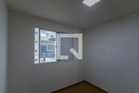 Plaquinha - Quarto 1 de apartamento para alugar com 2 quartos, 43m² em Vila Sao Paulo, Mogi das Cruzes