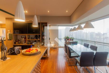 Sala de apartamento à venda com 4 quartos, 348m² em Jardim Vila Mariana, São Paulo