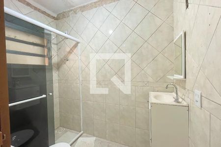 Banheiro de apartamento à venda com 1 quarto, 35m² em Higienópolis, Porto Alegre