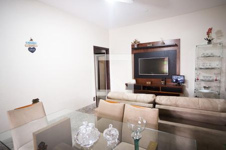Sala 1 Casa 1 de apartamento à venda com 7 quartos, 360m² em Alípio de Melo, Belo Horizonte