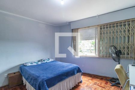 Quarto 1 de apartamento à venda com 3 quartos, 100m² em Medianeira, Porto Alegre