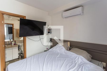 Suíte de apartamento à venda com 3 quartos, 120m² em Santo Antônio, Belo Horizonte