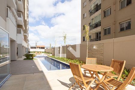Apartamento à venda com 46m², 2 quartos e 1 vaga Apartamento à venda com 46m², 2 quartos e 1 vagaÁrea comum - Piscina
