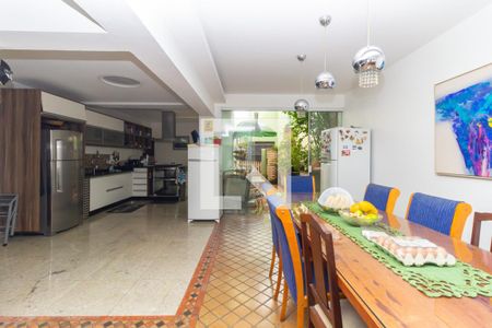 Sala de Jantar de casa à venda com 3 quartos, 249m² em Jardim da Glória, São Paulo