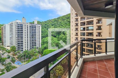 Varanda de apartamento para alugar com 3 quartos, 140m² em Barra Funda, Guarujá