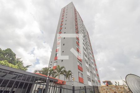 Apartamento à venda com 67m², 3 quartos e 1 vaga Apartamento à venda com 67m², 3 quartos e 1 vagaFachada