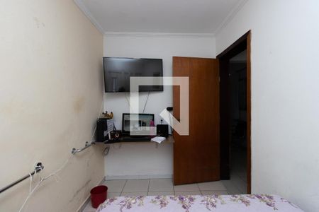 Quarto 1 de casa à venda com 6 quartos, 250m² em Conjunto Promorar Vila Maria Iii, São Paulo