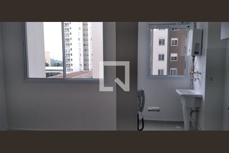 Sala/Cozinha de apartamento para alugar com 2 quartos, 41m² em Jardim Monte Alegre, Taboão da Serra