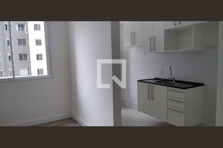 Sala de apartamento para alugar com 2 quartos, 41m² em Jardim Monte Alegre, Taboão da Serra