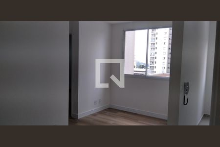 Sala de apartamento para alugar com 2 quartos, 41m² em Jardim Monte Alegre, Taboão da Serra