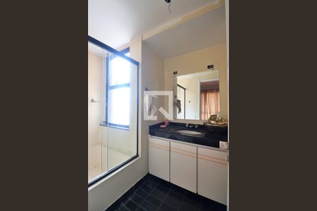 Suíte - Banheiro do Quarto 1 de apartamento à venda com 3 quartos, 130m² em Jardim, Santo André