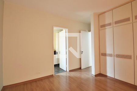 Suíte - Quarto 1 de apartamento à venda com 3 quartos, 130m² em Jardim, Santo André