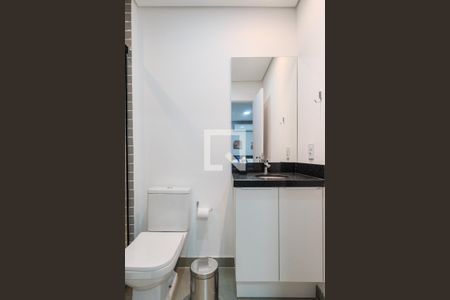 Banheiro de kitnet/studio para alugar com 1 quarto, 24m² em Centro Histórico, Porto Alegre