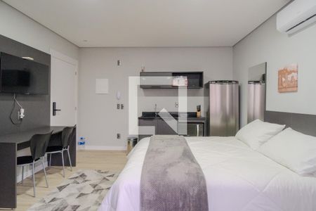 Sala/Quarto de kitnet/studio para alugar com 1 quarto, 24m² em Centro Histórico, Porto Alegre