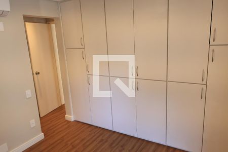 Quarto Suíte de apartamento para alugar com 2 quartos, 70m² em Itaim Bibi, São Paulo