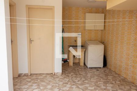 Casa à venda com 228m², 4 quartos e 5 vagas Casa à venda com 228m², 4 quartos e 5 vagasÁrea de serviço