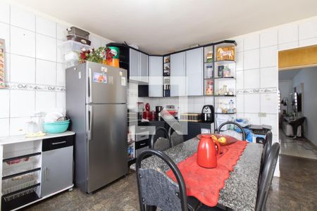 Cozinha de casa à venda com 2 quartos, 137m² em Jardim Monte Carmelo, Guarulhos