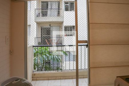 Sacada de apartamento para alugar com 2 quartos, 58m² em Alto de Pinheiros, São Paulo