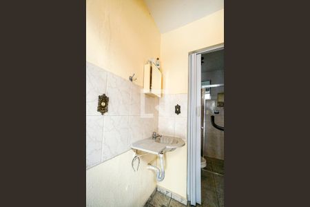 Lavabo de casa para alugar com 2 quartos, 80m² em Maranhão, São Paulo