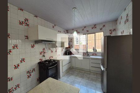 Cozinha de casa à venda com 3 quartos, 200m² em Floresta, Belo Horizonte