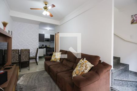 Sala de casa de condomínio à venda com 2 quartos, 60m² em Chora Menino, São Paulo