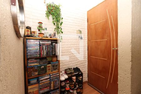 Sala - Hall de entrada de apartamento para alugar com 2 quartos, 44m² em Conjunto Habitacional Teotonio Vilela, São Paulo