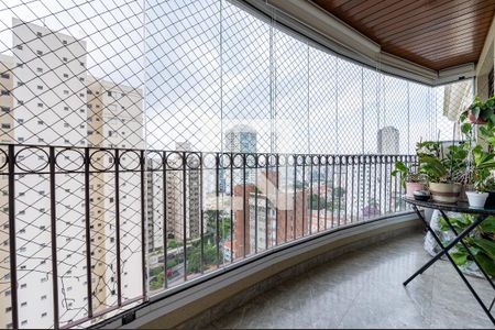 Sacada de apartamento à venda com 2 quartos, 105m² em Vila Alexandria, São Paulo