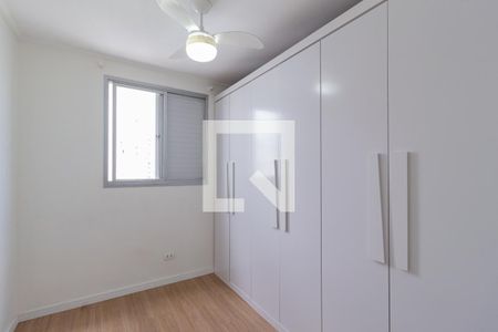 Quarto 1 de apartamento à venda com 3 quartos, 70m² em Continental, Osasco