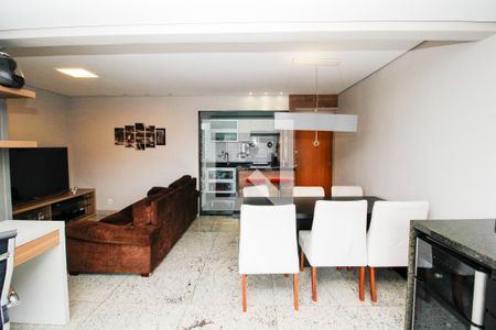 Apartamento à venda com 90m², 3 quartos e 2 vagasSala