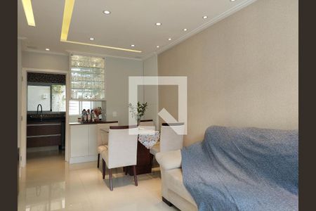 Sala de casa à venda com 3 quartos, 150m² em Vila Isa, São Paulo