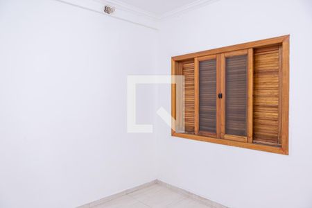 Quarto 1 de casa para alugar com 2 quartos, 125m² em Vila Laís, São Paulo