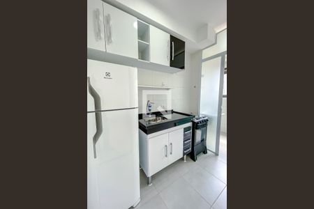 Cozinha de kitnet/studio à venda com 1 quarto, 28m² em Vila Dom Pedro I, São Paulo