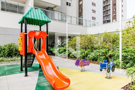 Apartamento à venda com 65m², 2 quartos e 1 vaga Apartamento à venda com 65m², 2 quartos e 1 vagaÁrea comum - Playground
