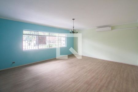 Casa para alugar com 200m², 3 quartos e 5 vagasSala