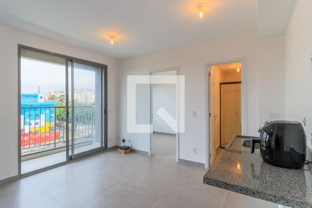 Sala/Cozinha de apartamento à venda com 1 quarto, 37m² em Santo Amaro, São Paulo