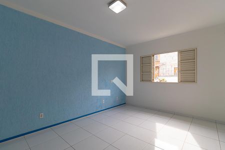 Quarto 1 - Suíte de casa à venda com 3 quartos, 150m² em Vila Nova Teixeira, Campinas