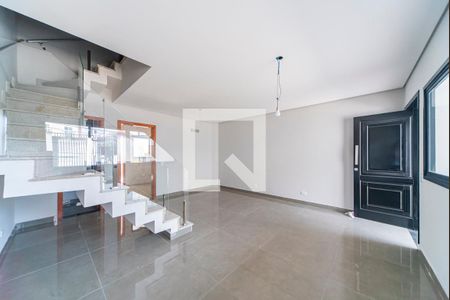 Sala de casa à venda com 3 quartos, 130m² em Vila Eldizia, Santo André