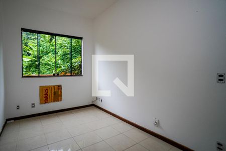 Quarto de casa de condomínio à venda com 4 quartos, 358m² em Piratininga, Niterói