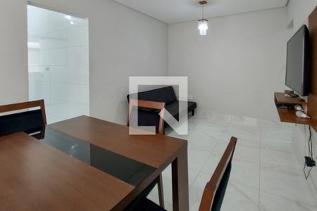 Sala de apartamento para alugar com 2 quartos, 70m² em Vila Caiçara, Praia Grande