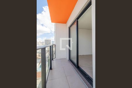 Studio à venda com 47m², 1 quarto e 1 vaga Studio à venda com 47m², 1 quarto e 1 vagaVaranda 2