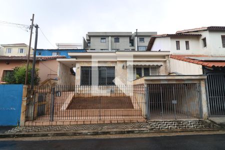 Fachada de casa à venda com 3 quartos, 177m² em São Domingos, São Paulo