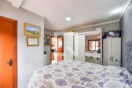 Suíte de casa à venda com 3 quartos, 100m² em Sarandi, Porto Alegre