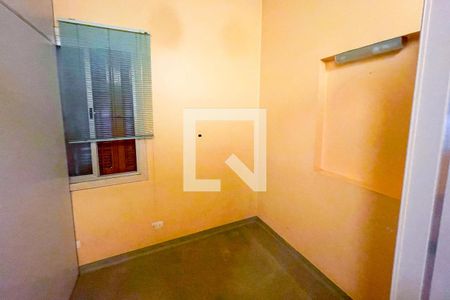 Quarto 1 de casa para alugar com 3 quartos, 140m² em Cerqueira César, São Paulo