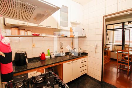 Cozinha  de apartamento à venda com 5 quartos, 251m² em Silveira, Belo Horizonte