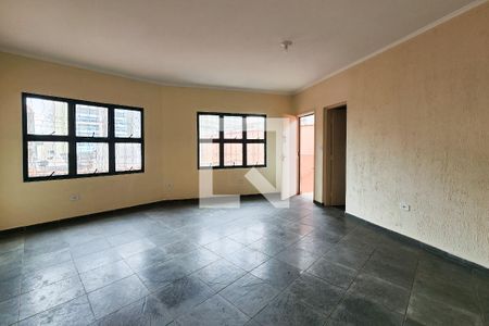Casa à venda com 150m², 3 quartos e 2 vagasSala