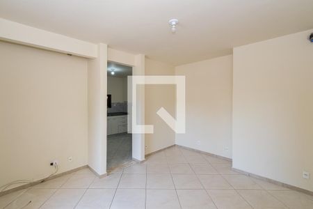 Sala de apartamento à venda com 1 quarto, 112m² em Brás de Pina, Rio de Janeiro